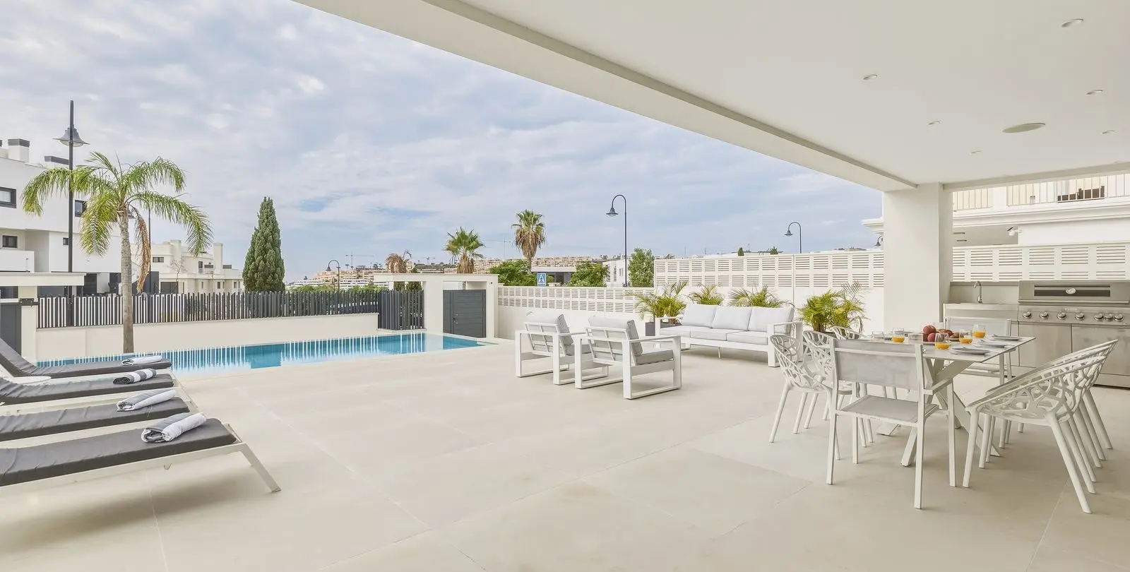Sale of detached villa in La Cala de Mijas 8