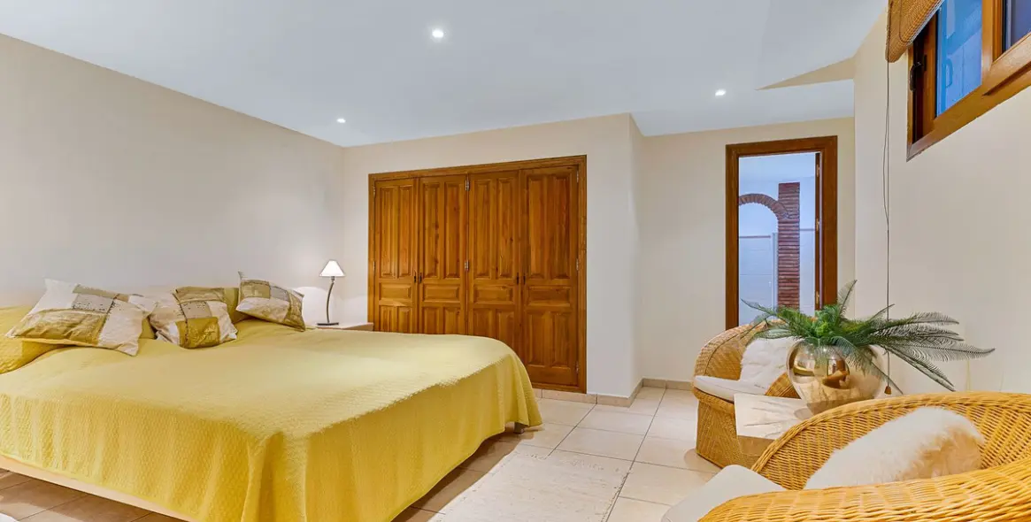 Venta de finca - cortijo en Coín 16