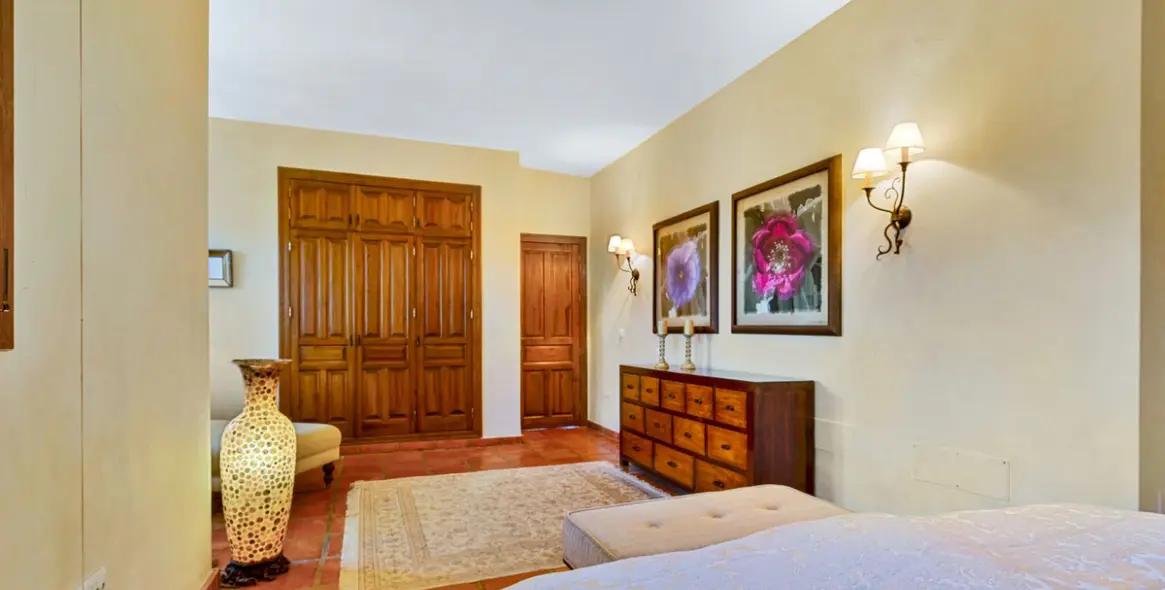 Venta de finca - cortijo en Coín 28