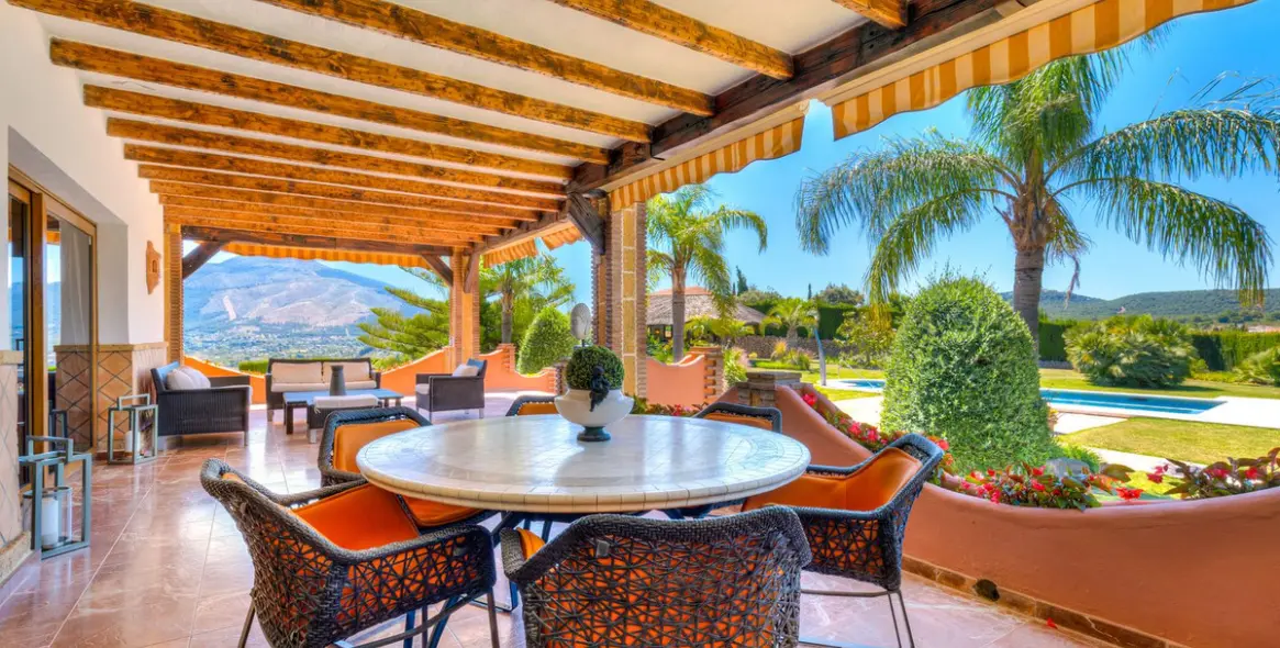 Venta de finca - cortijo en Coín 56
