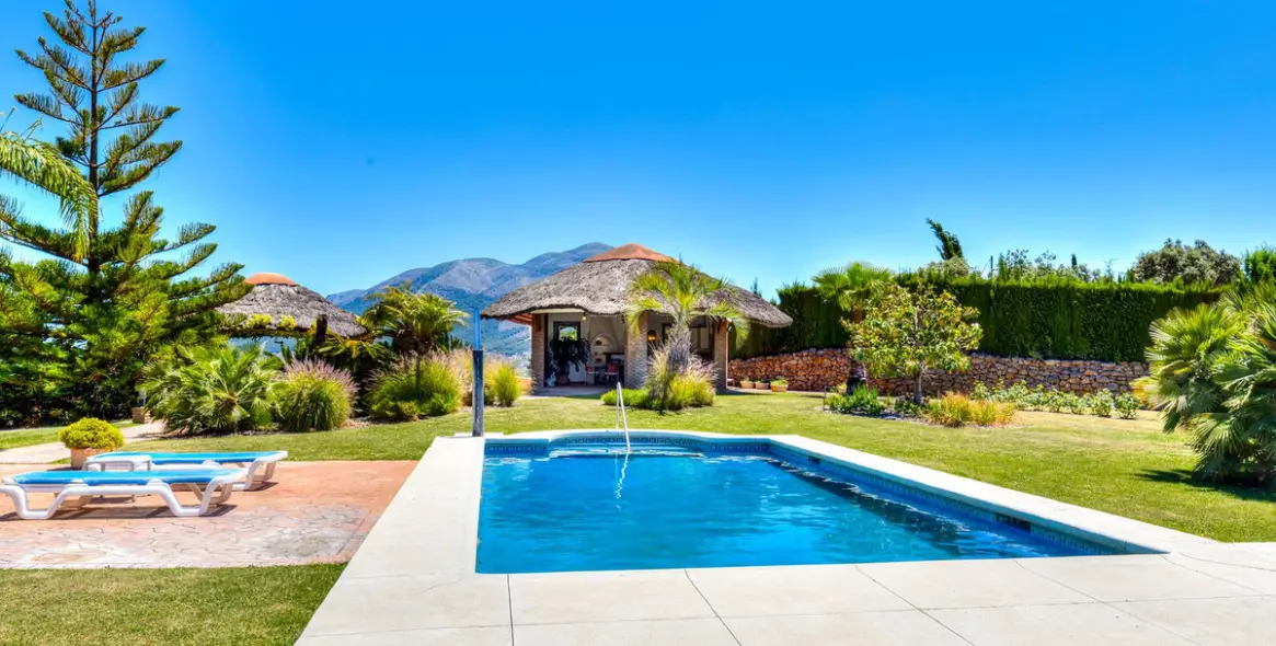 Venta de finca - cortijo en Coín 81