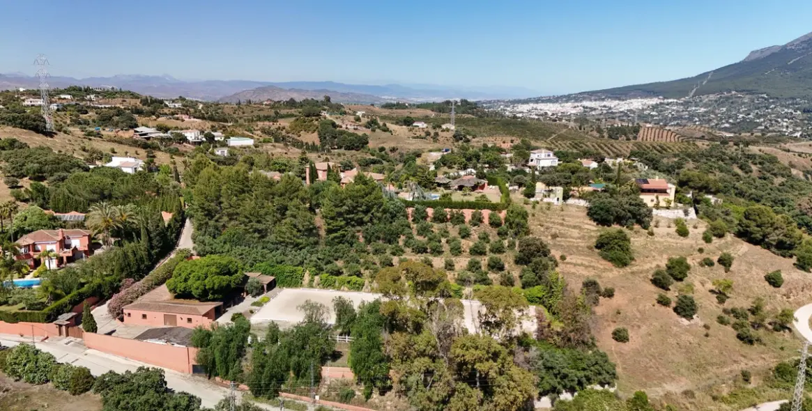 Venta de finca - cortijo en Coín 95
