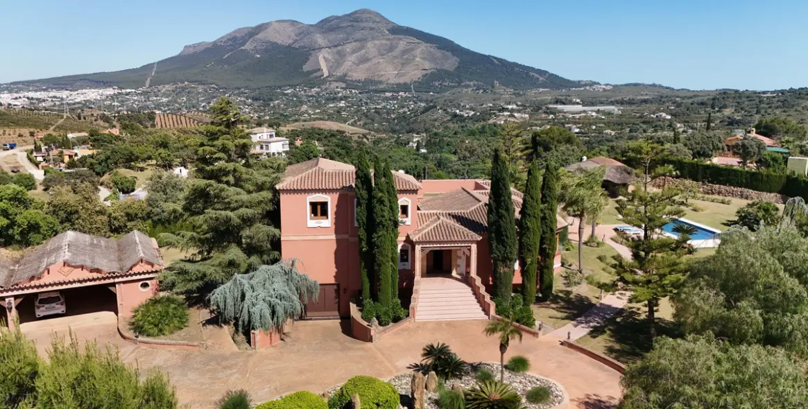 Venta de finca - cortijo en Coín 98
