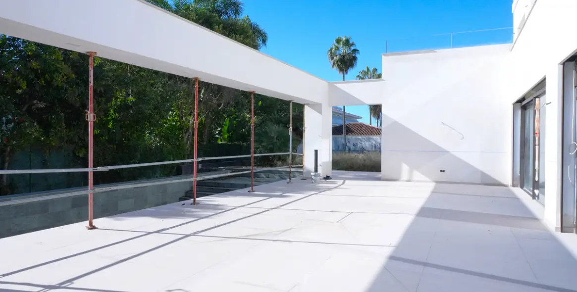 Venta de villa independiente en Guadalmina Baja 18