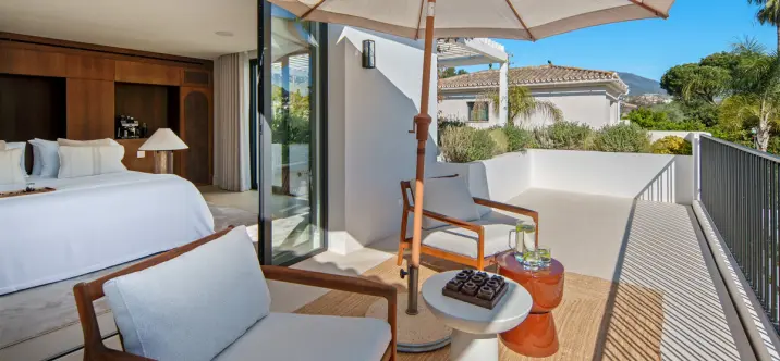 Venta de villa independiente en Nueva Andalucía 2