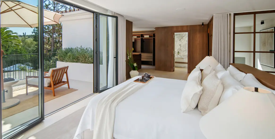 Venta de villa independiente en Nueva Andalucía 6