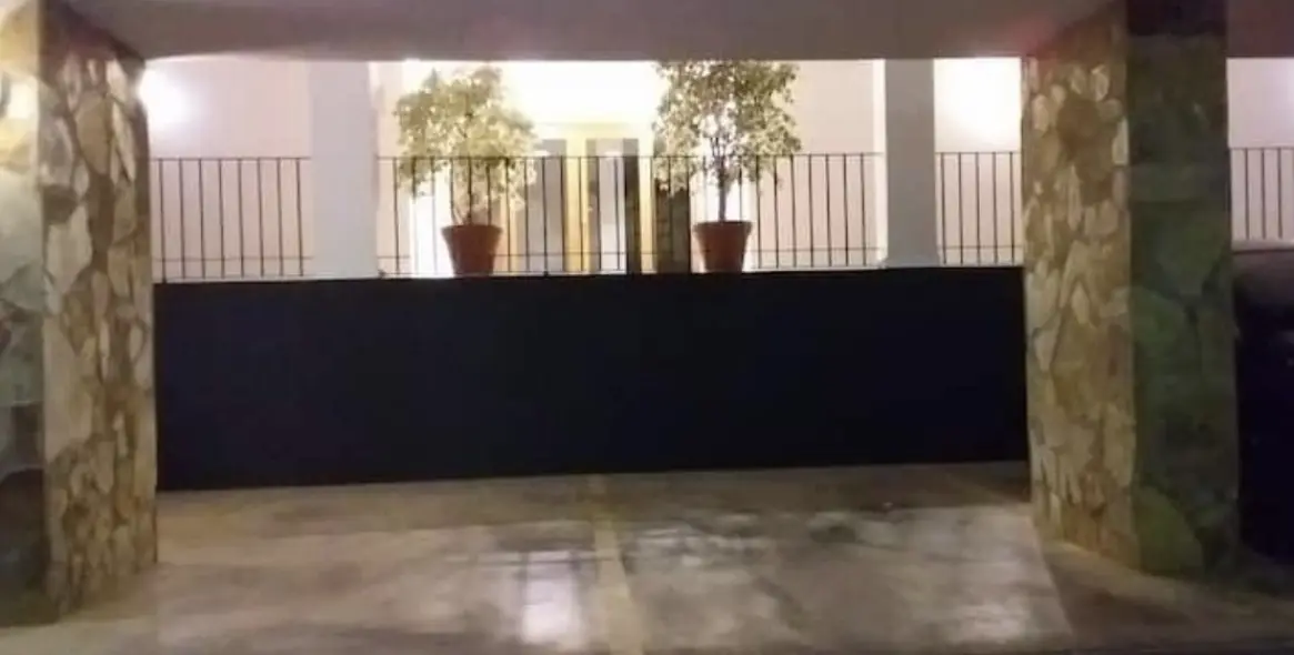 Short-term rent of middle floor apartment in Benahavís 41