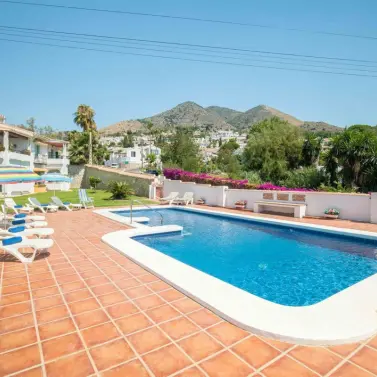 Alquiler a corto plazo de apartamento en planta baja en Benalmadena