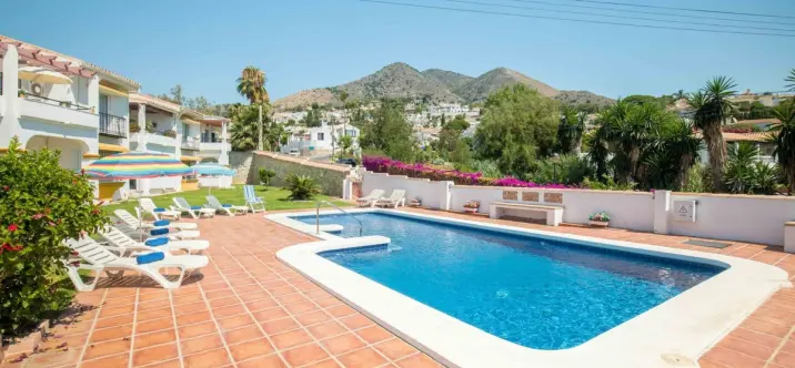 Alquiler a corto plazo de apartamento en planta baja en Benalmadena 1
