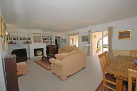 Image 7 thumb