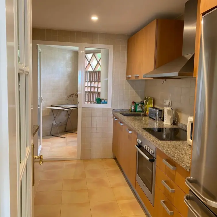 Sale of middle floor apartment in Los Arqueros