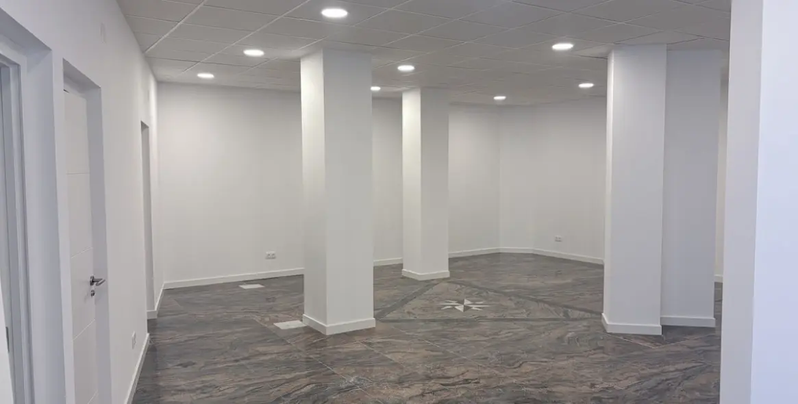 Sale of commercial premises in Marbella 5
