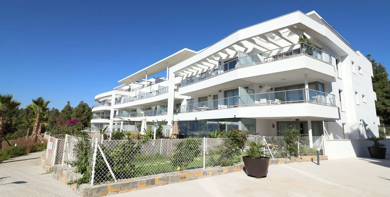 Venta de apartamento en planta media en El Chaparral 2