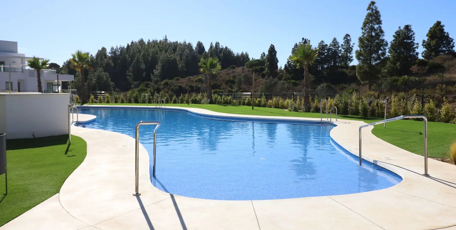 Venta de apartamento en planta media en El Chaparral 6