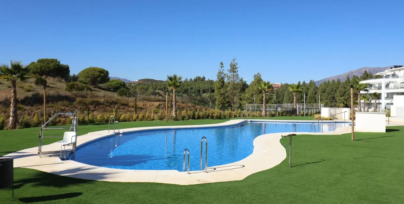 Venta de apartamento en planta media en El Chaparral 7
