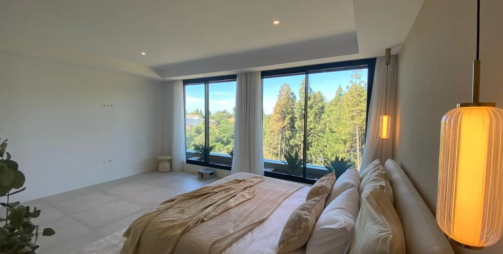 Venta de apartamento en planta media en El Chaparral 17