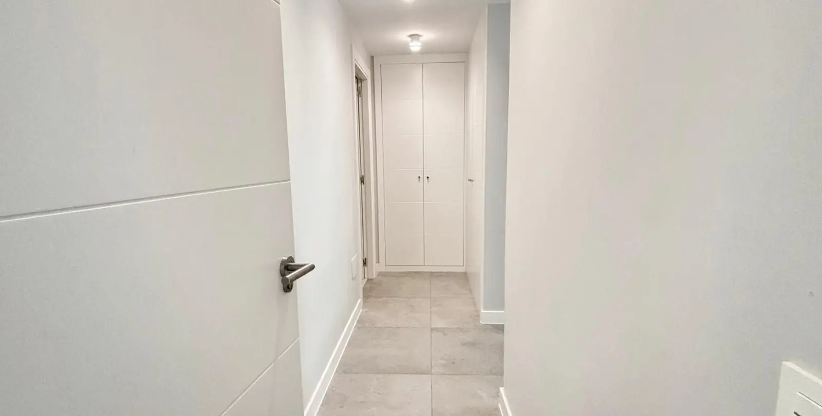Venta de apartamento en planta media en El Chaparral 27