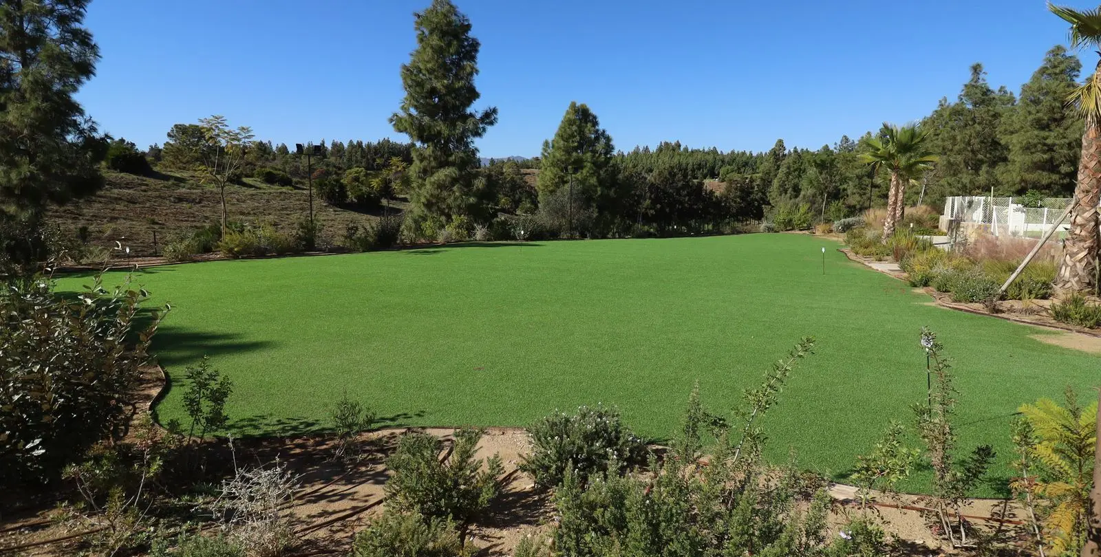 Venta de apartamento en planta media en El Chaparral 31
