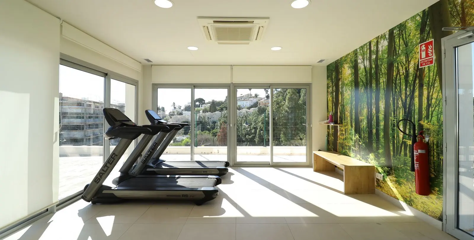 Venta de apartamento en planta media en El Chaparral 37