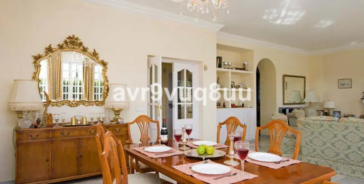 Venta de villa independiente en Mijas Golf 13