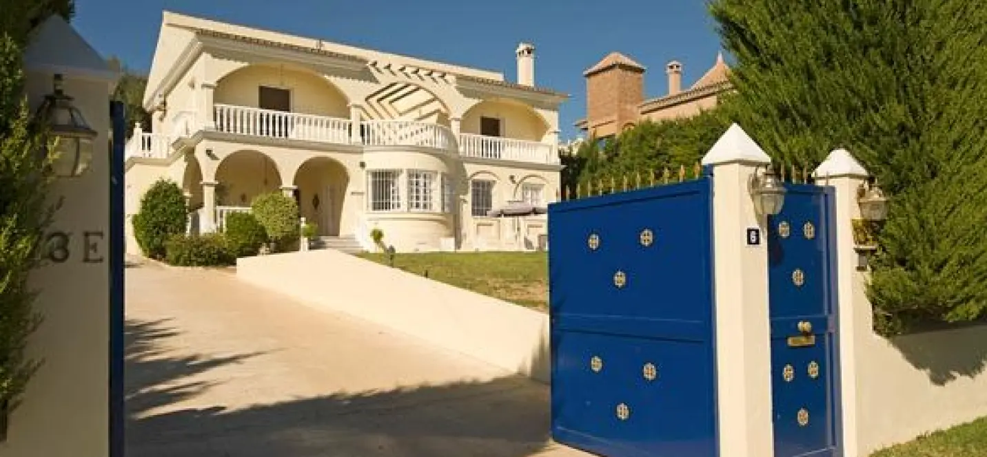 Sale of detached villa in Mijas Golf 0