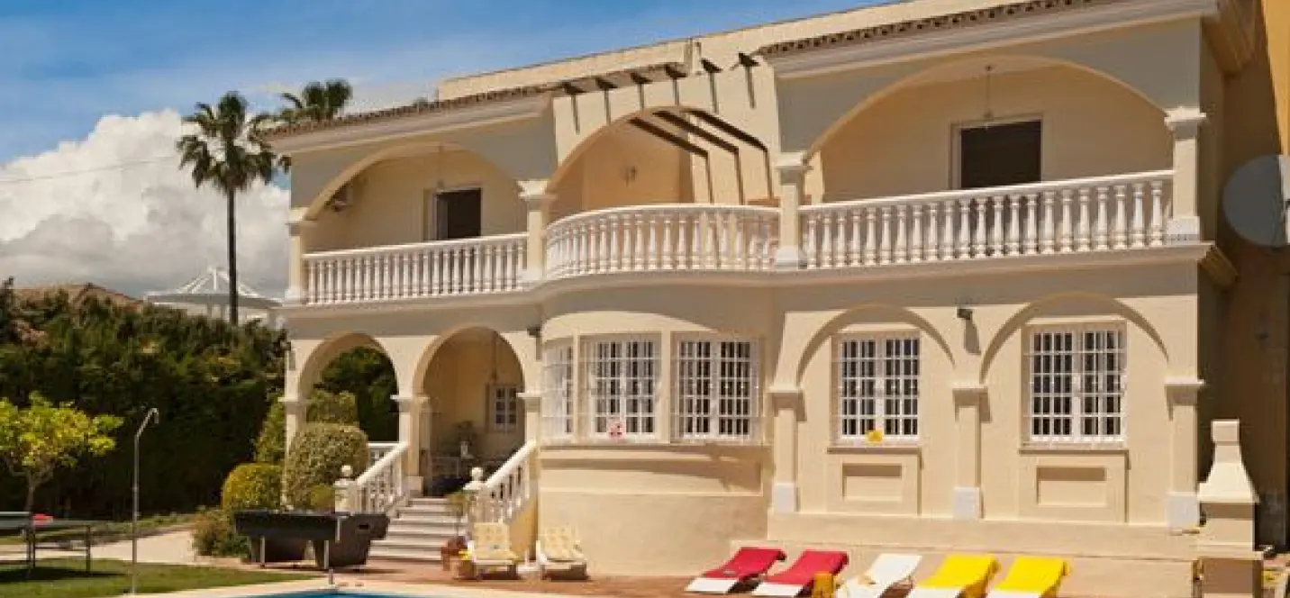 Sale of detached villa in Mijas Golf 2