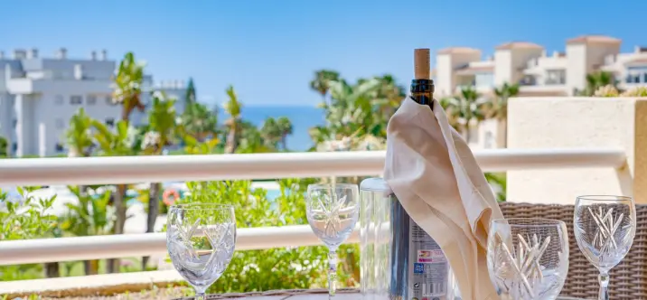 Sale of middle floor apartment in El Chaparral 0