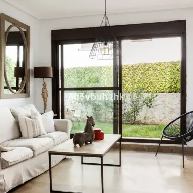 Venta de apartamento en planta baja en Estepona