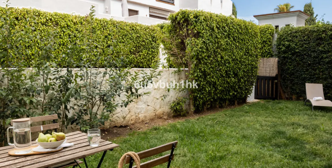Sale of ground floor apartment in Estepona 21