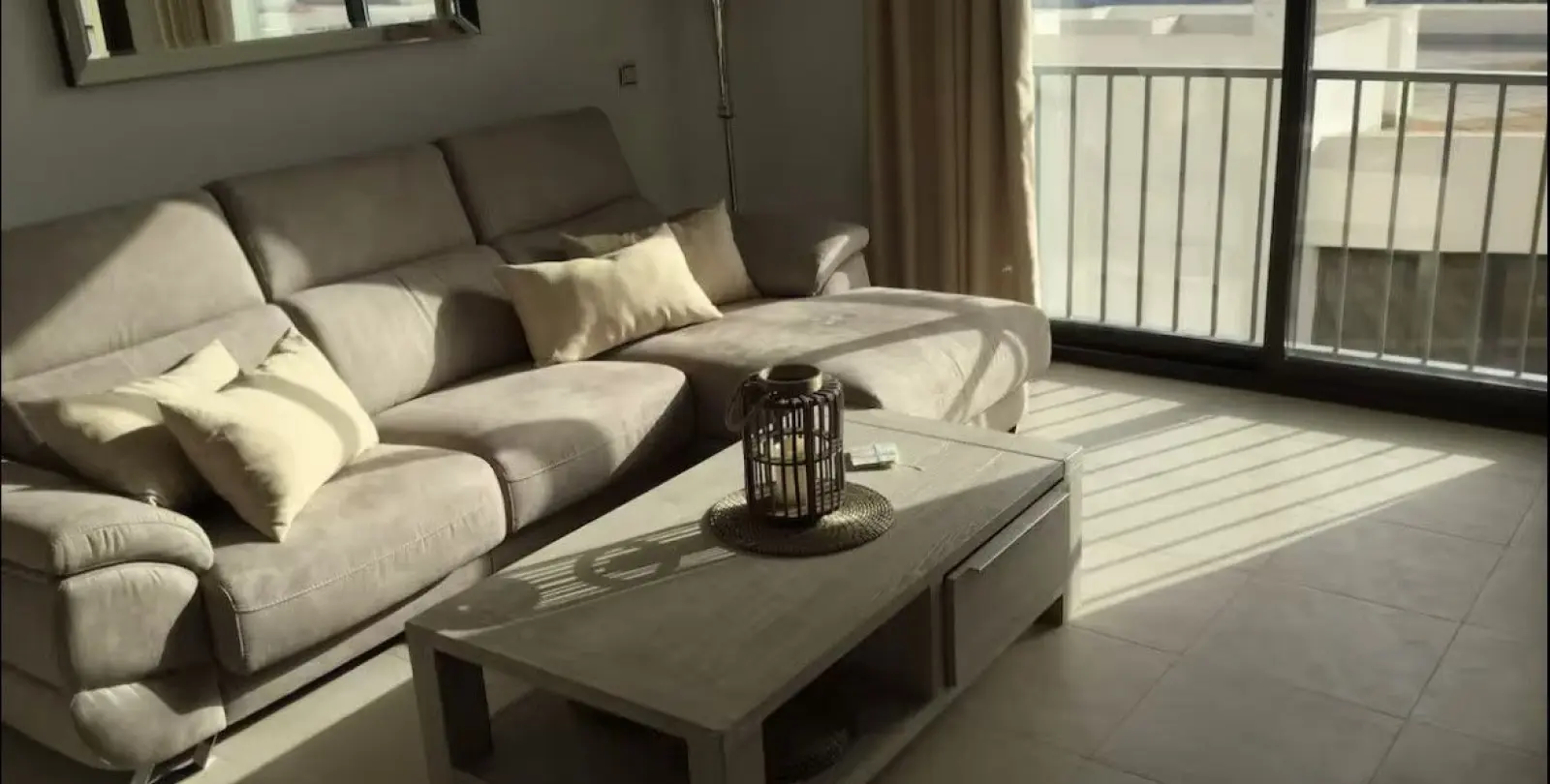 Продажа апартаментов на среднем этаже в Altos de los Monteros 11