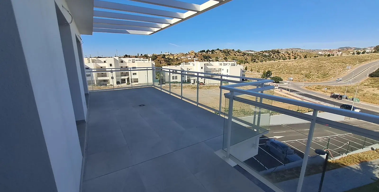 Sale of middle floor apartment in La Cala 2