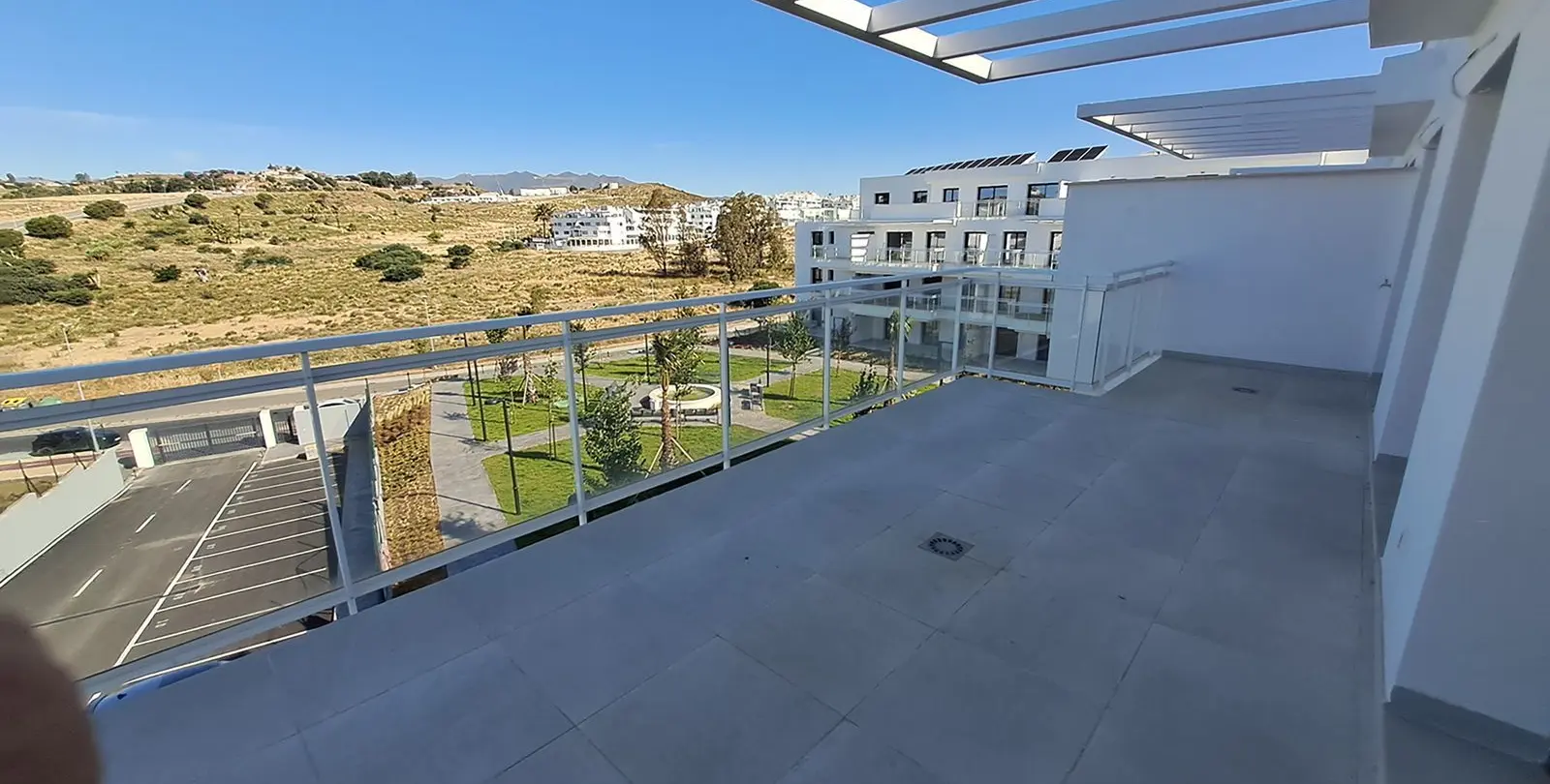 Sale of middle floor apartment in La Cala 16