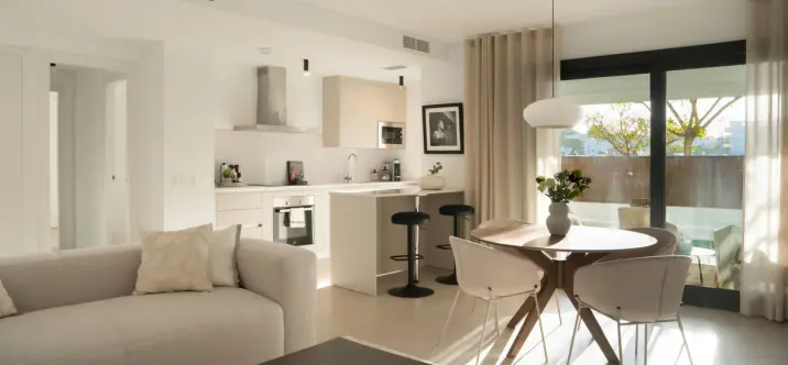 Sale of ground floor apartment in Estepona 0