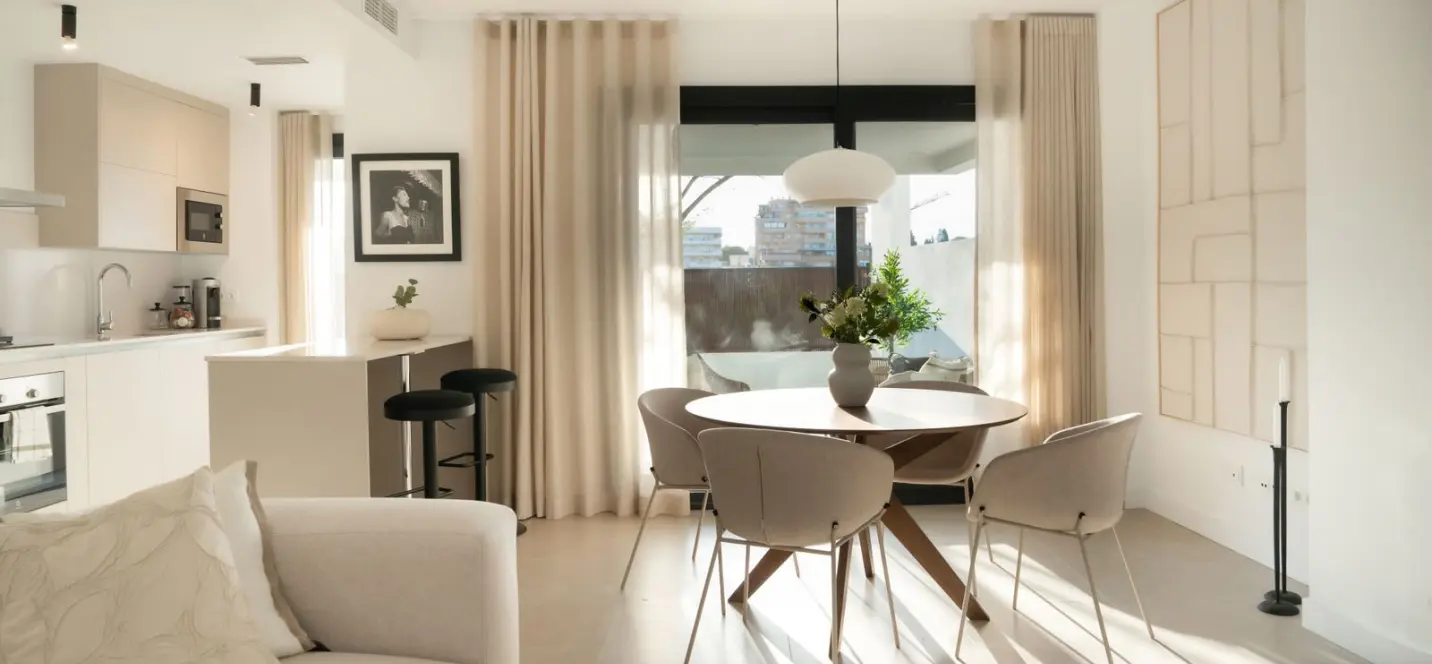 Продажа апартаментов на первом этаже в Estepona 1