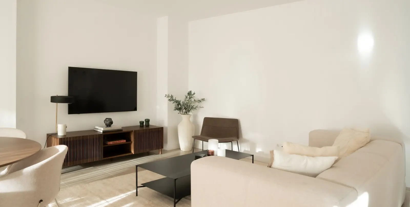 Venta de apartamento en planta baja en Estepona 15