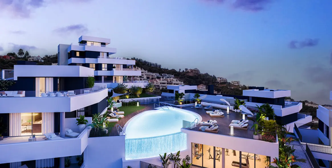 Продажа апартаментов на первом этаже в Altos de los Monteros 6