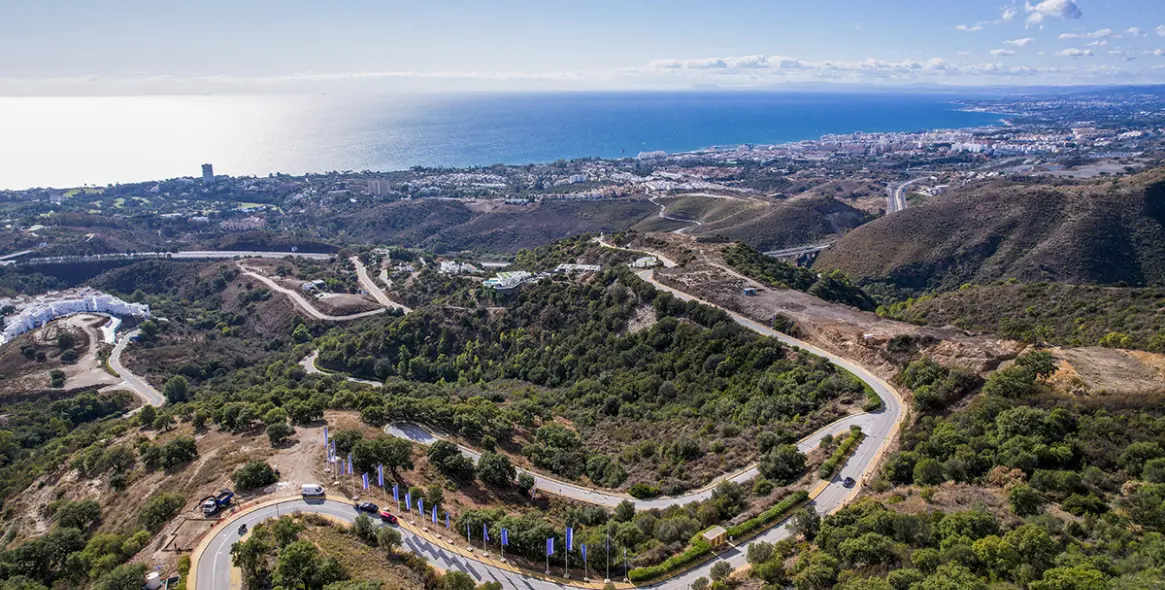 Продажа апартаментов на первом этаже в Altos de los Monteros 26