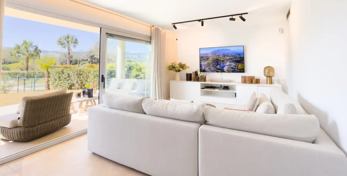Sale of middle floor apartment in La Cala Golf 4