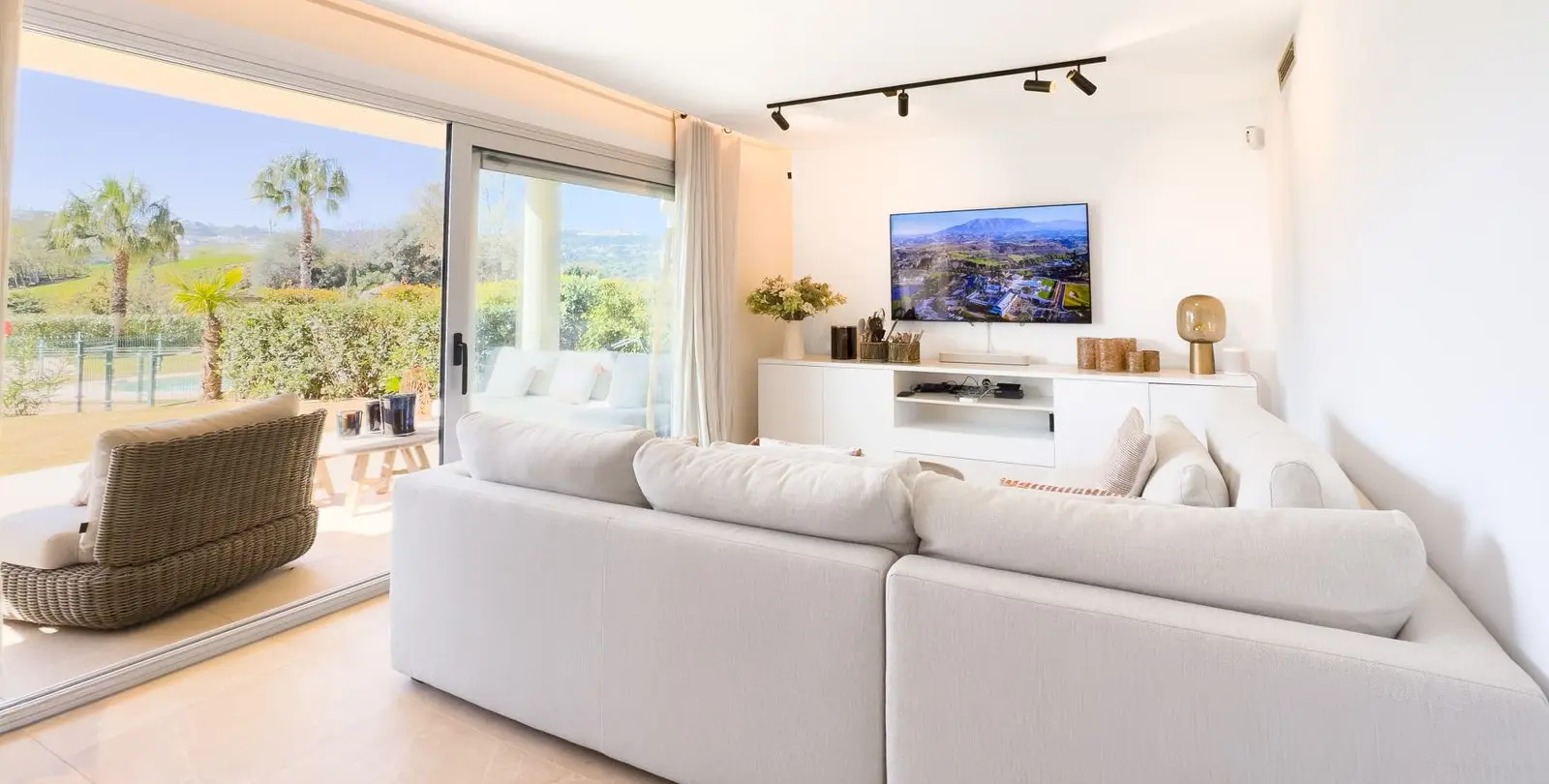 Venta de apartamento en planta media en La Cala Golf 3