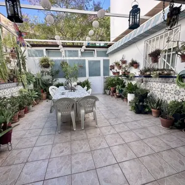 Venta de apartamento en planta baja en San Pedro de Alcántara
