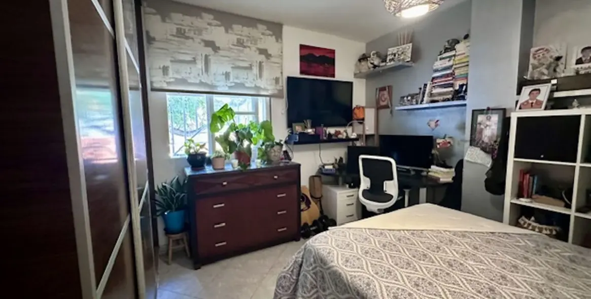 Venta de apartamento en planta baja en San Pedro de Alcántara 28