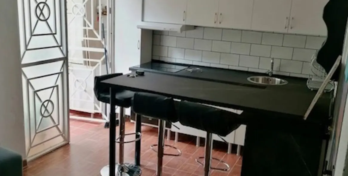 Venta de apartamento en planta baja en San Pedro de Alcántara 38