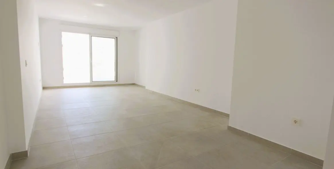 Venta de apartamento en planta media en La Cala de Mijas 16