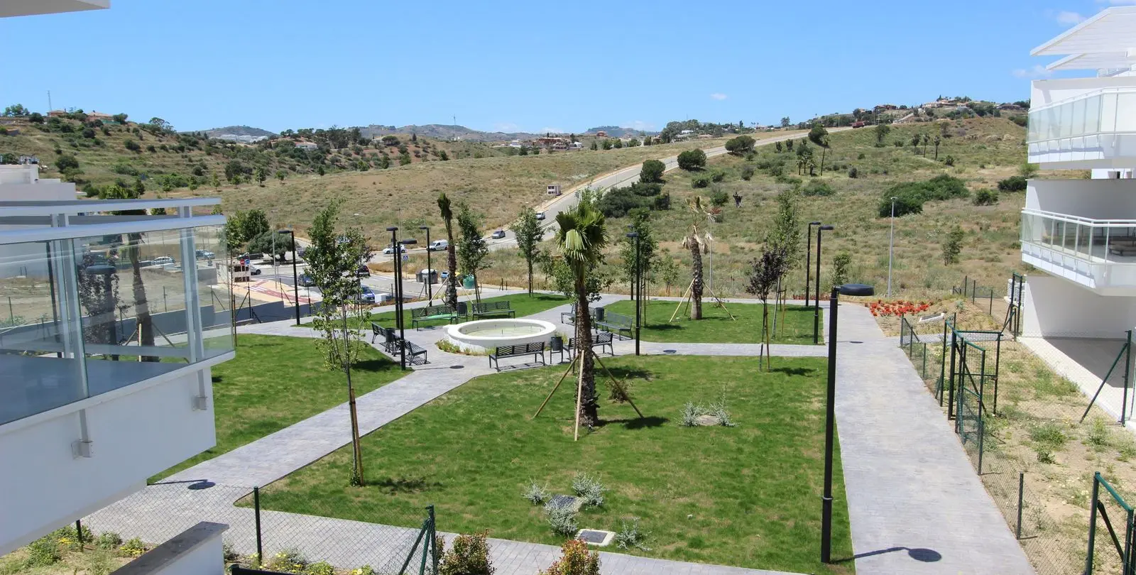 Sale of middle floor apartment in La Cala de Mijas 12