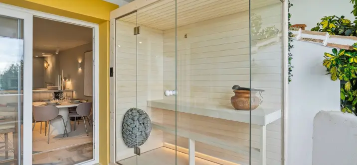 Venta de apartamento en planta media en Calahonda 3