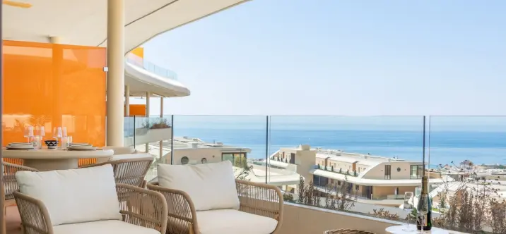 Venta de apartamento en planta media en Fuengirola 4