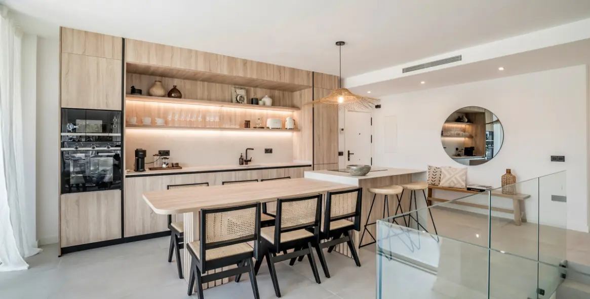 Sale of middle floor apartment in La Quinta 1