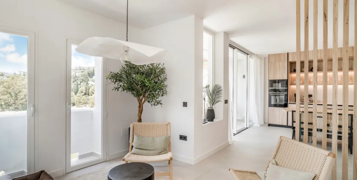 Sale of middle floor apartment in La Quinta 14