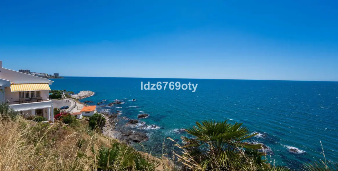Продажа апартаментов на среднем этаже в Torremuelle 51