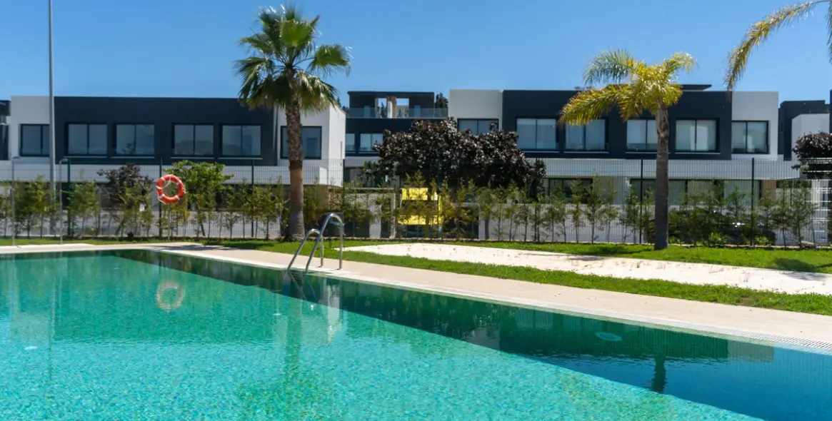 Long-term rent of semi-detached house in Atalaya 1